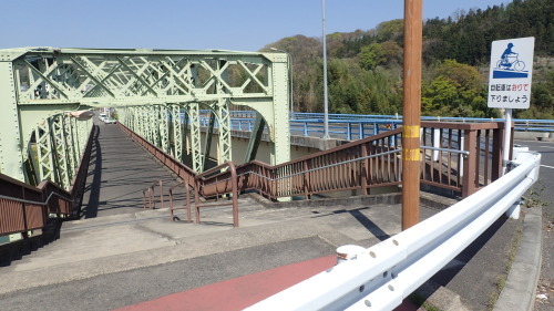 a0338094_01235514.jpg