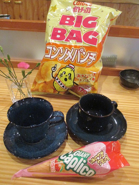 f0202703_00417.jpg