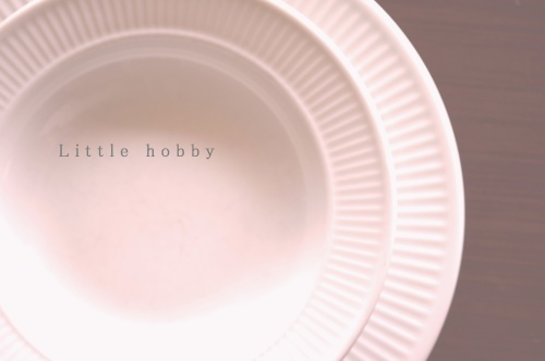 PILLIVUTY（ピリヴィッツ）の白いお皿 - Little hobby