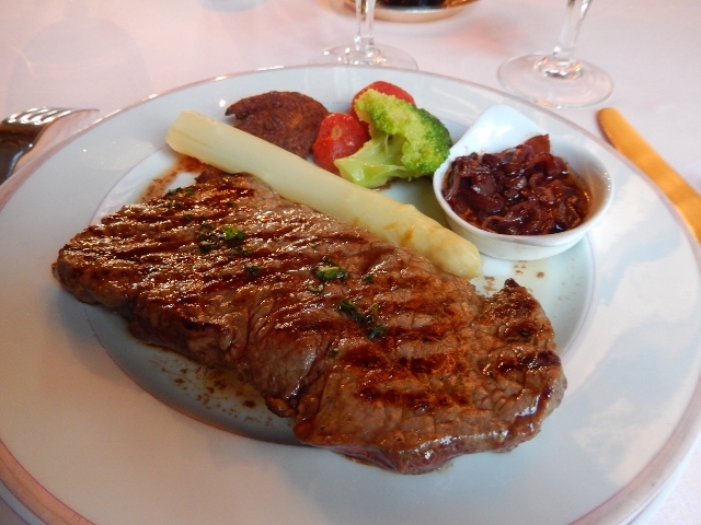 f0329429_22265632.jpg