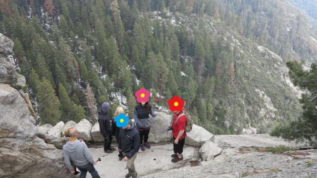 c0355451_04030662.png