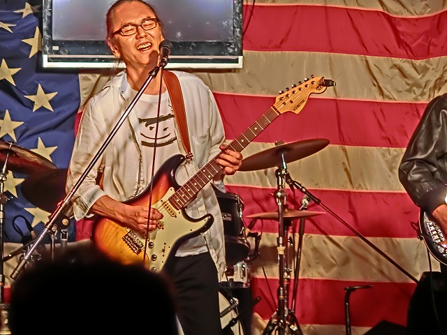 e0078069_12221142.jpg