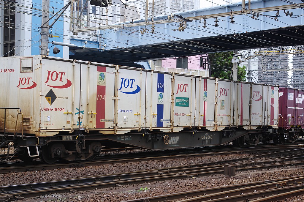f0203926_22124569.jpg