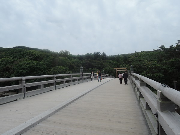 e0087008_8375792.jpg