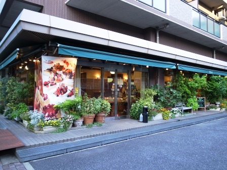 f0215475_036240.jpg