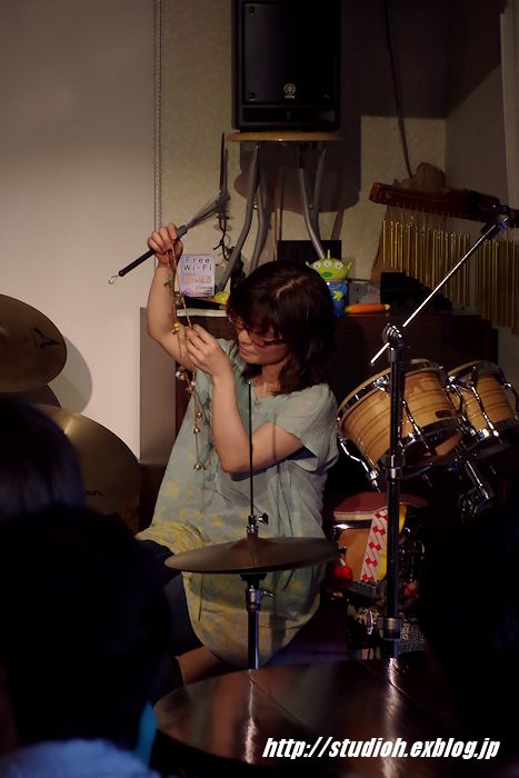 f0008102_15181.jpg