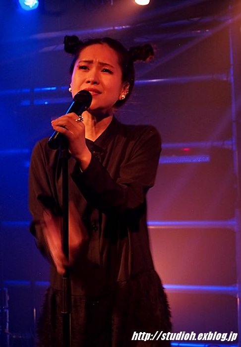 f0008102_1537138.jpg
