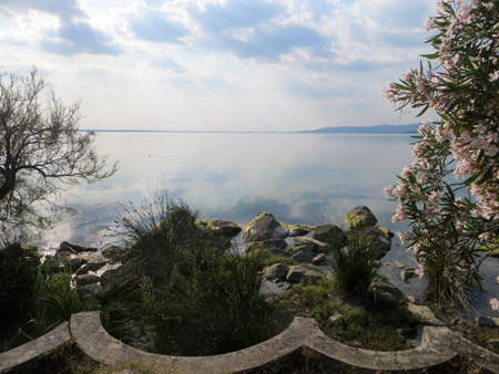 鏡の湖、ポルヴェーセ島 - イタリア写真草子