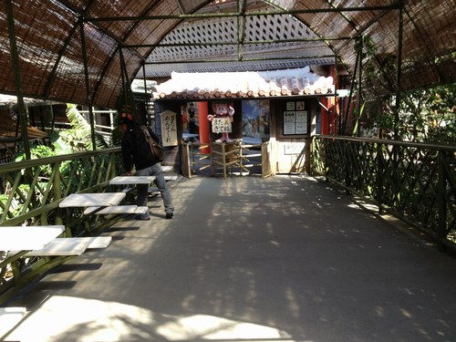 f0221708_1595659.jpg