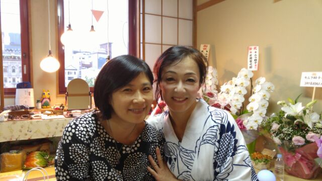 b0090243_109821.jpg