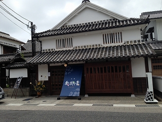 d0031853_12154975.jpg