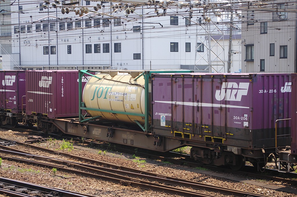 f0203926_22433312.jpg