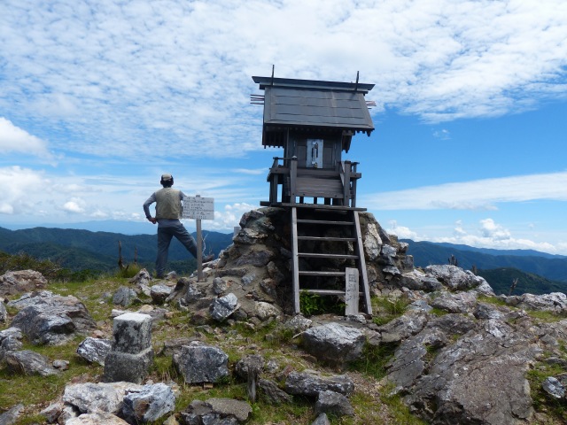 f0357487_2245715.jpg