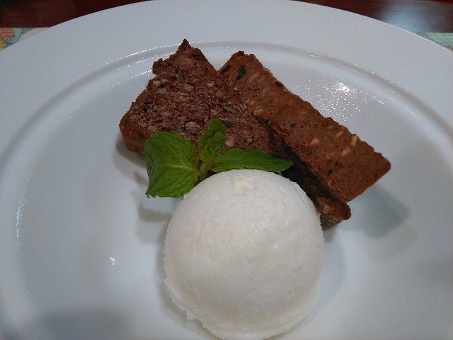 f0208737_08134515.jpg