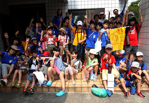 d0238083_0572235.png