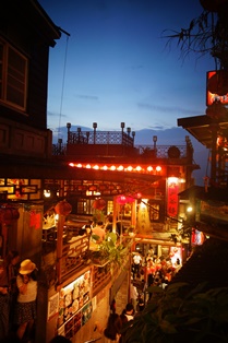 f0142821_8241479.jpg