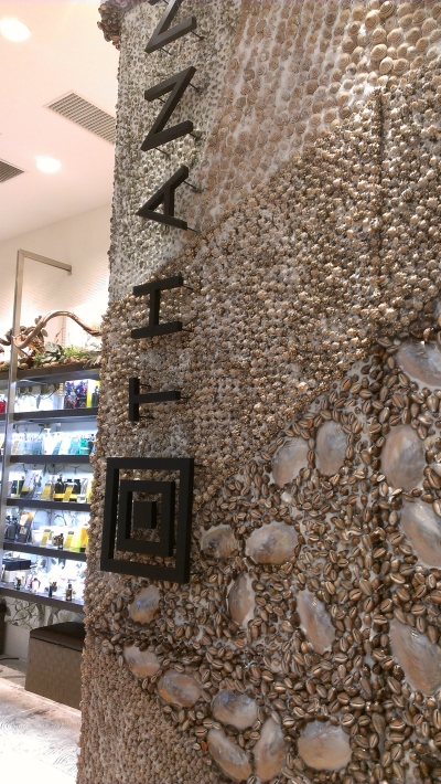 e0023895_0235179.jpg