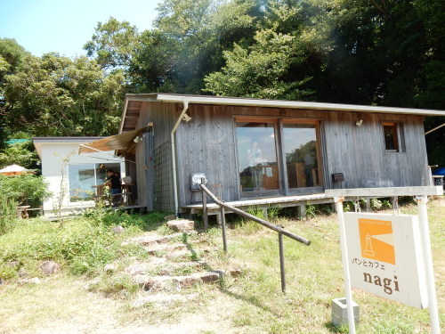 f0054677_08231410.jpg