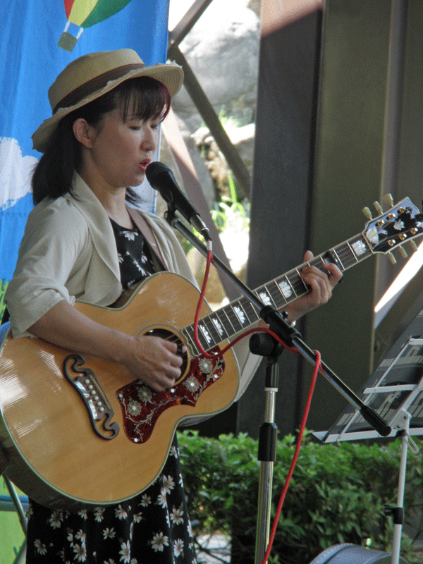b0098881_2011161.gif