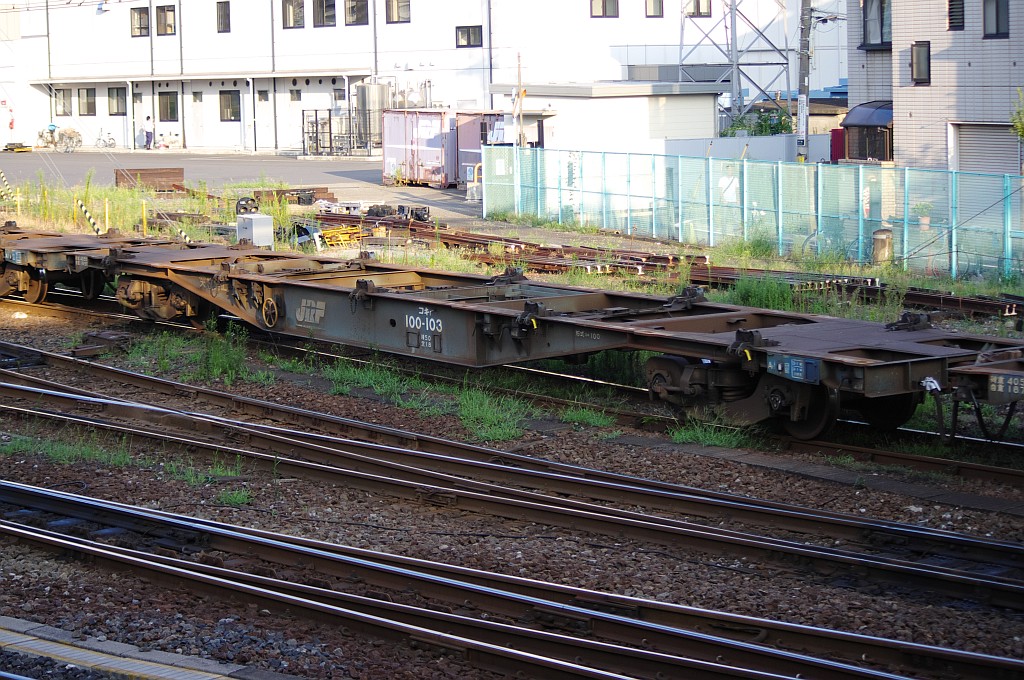 f0203926_0444435.jpg