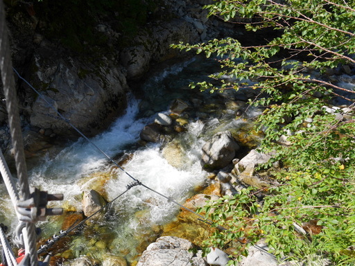 f0054075_13294352.jpg