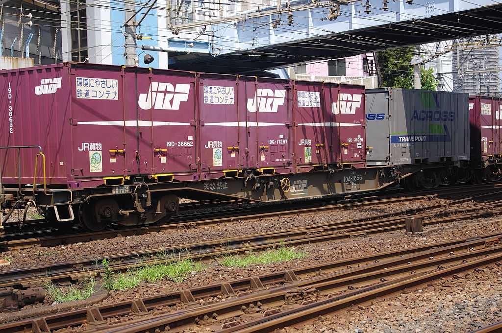 f0203926_03043.jpg