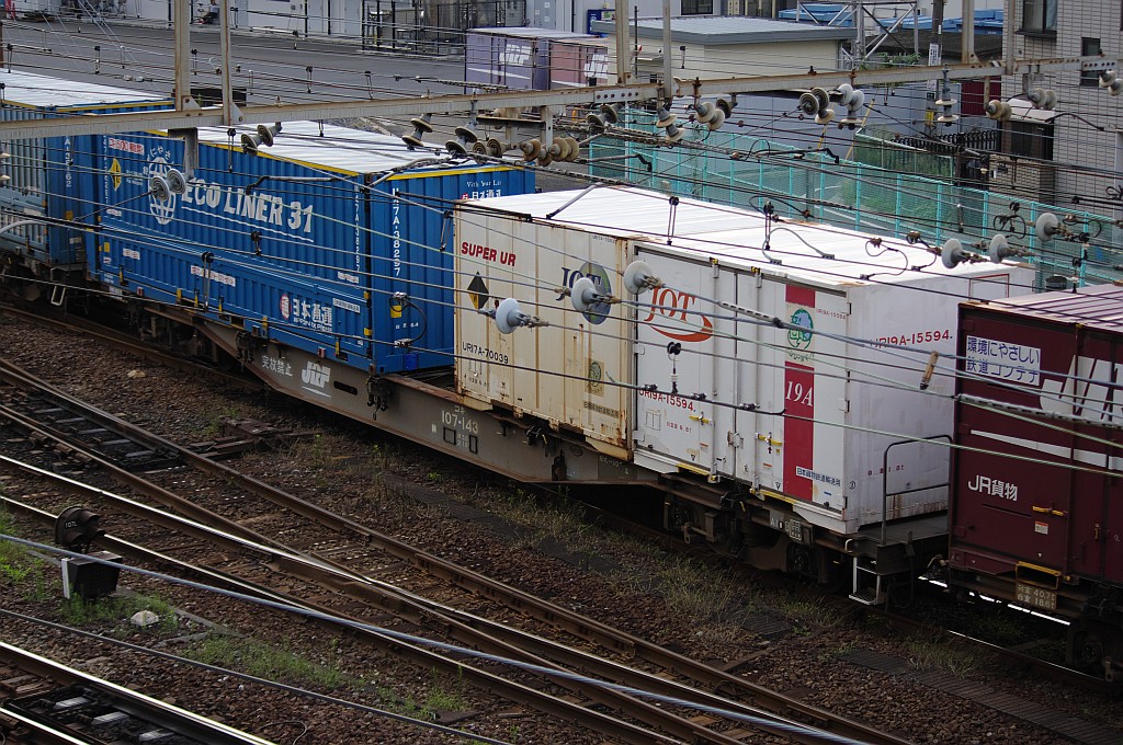 f0203926_2349385.jpg