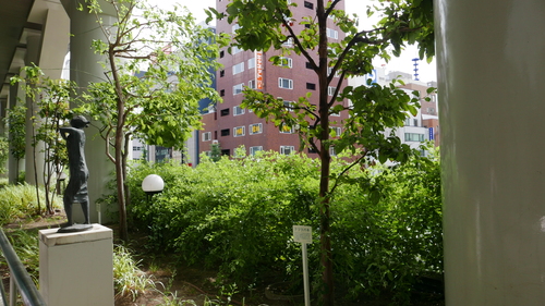 f0027355_2245473.jpg