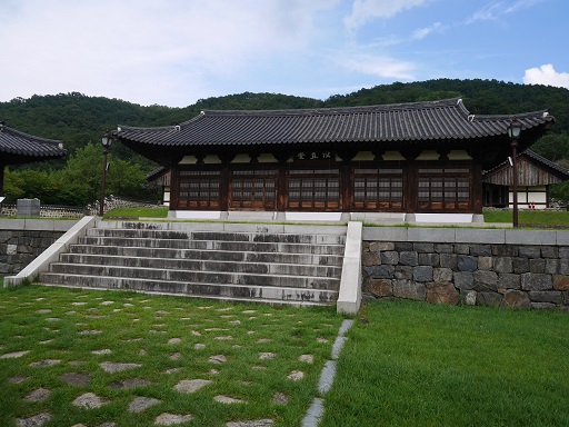 a0140305_2414927.jpg
