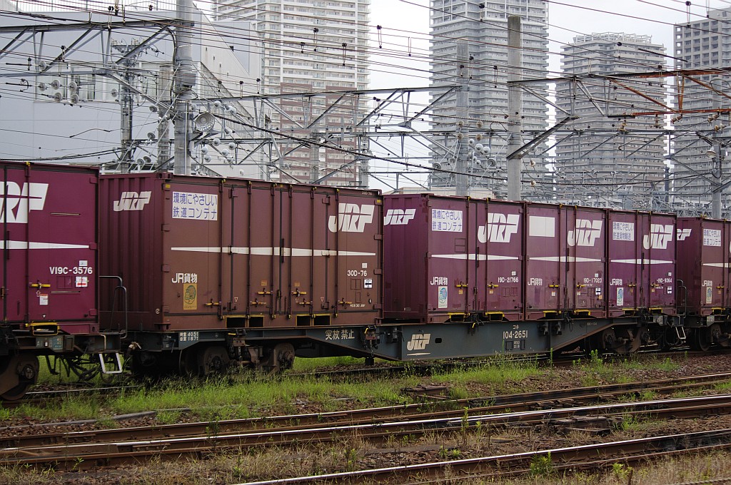 f0203926_2259333.jpg