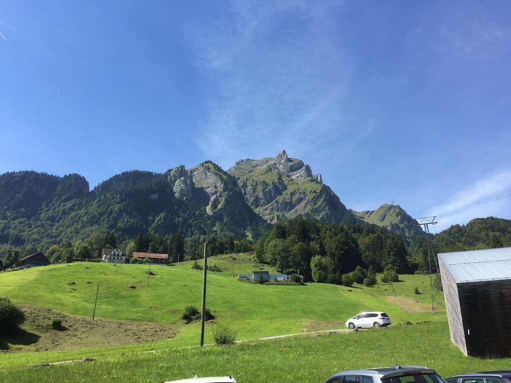 f0108399_9473918.jpg