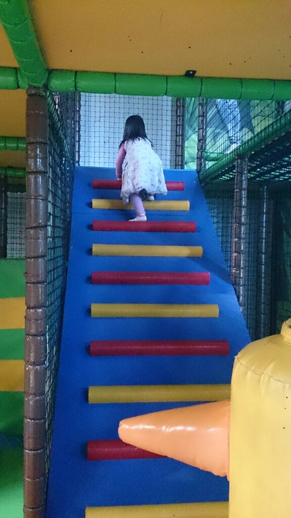 b0169887_03102175.jpg
