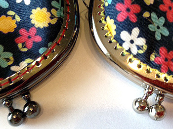 縫い付けタイプのがま口 Sew Loom Create