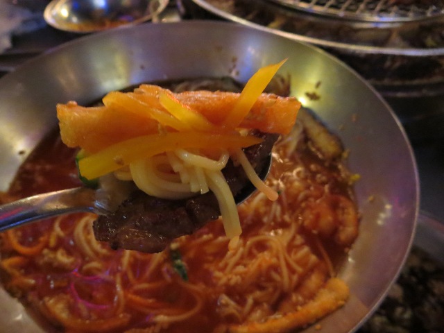 f0201054_21385512.jpg