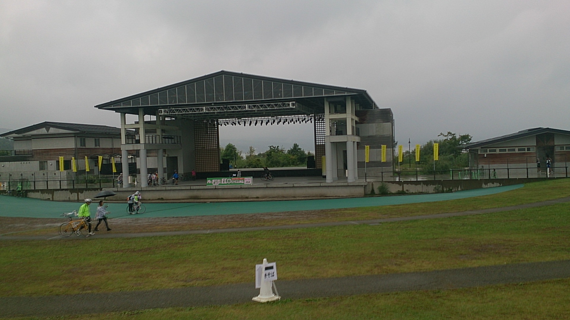 e0004173_16354430.jpg