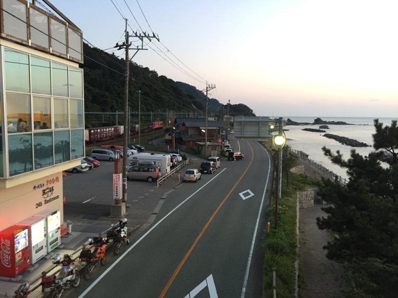 e0118908_1594135.jpg