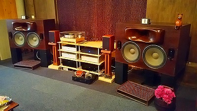 f0000652_0373463.jpg