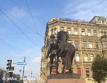 f0209878_03342870.jpg