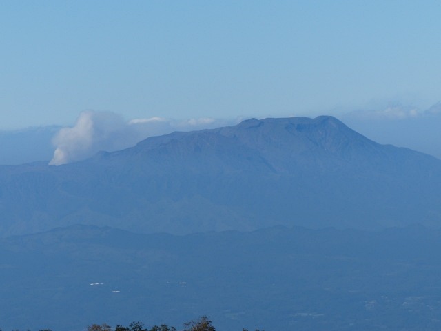 f0357487_22401254.jpg