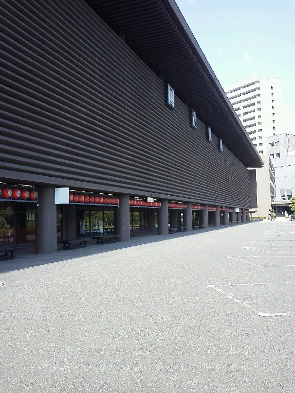 b0031140_1903812.jpg
