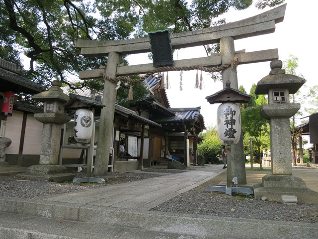 e0017051_22214911.jpg