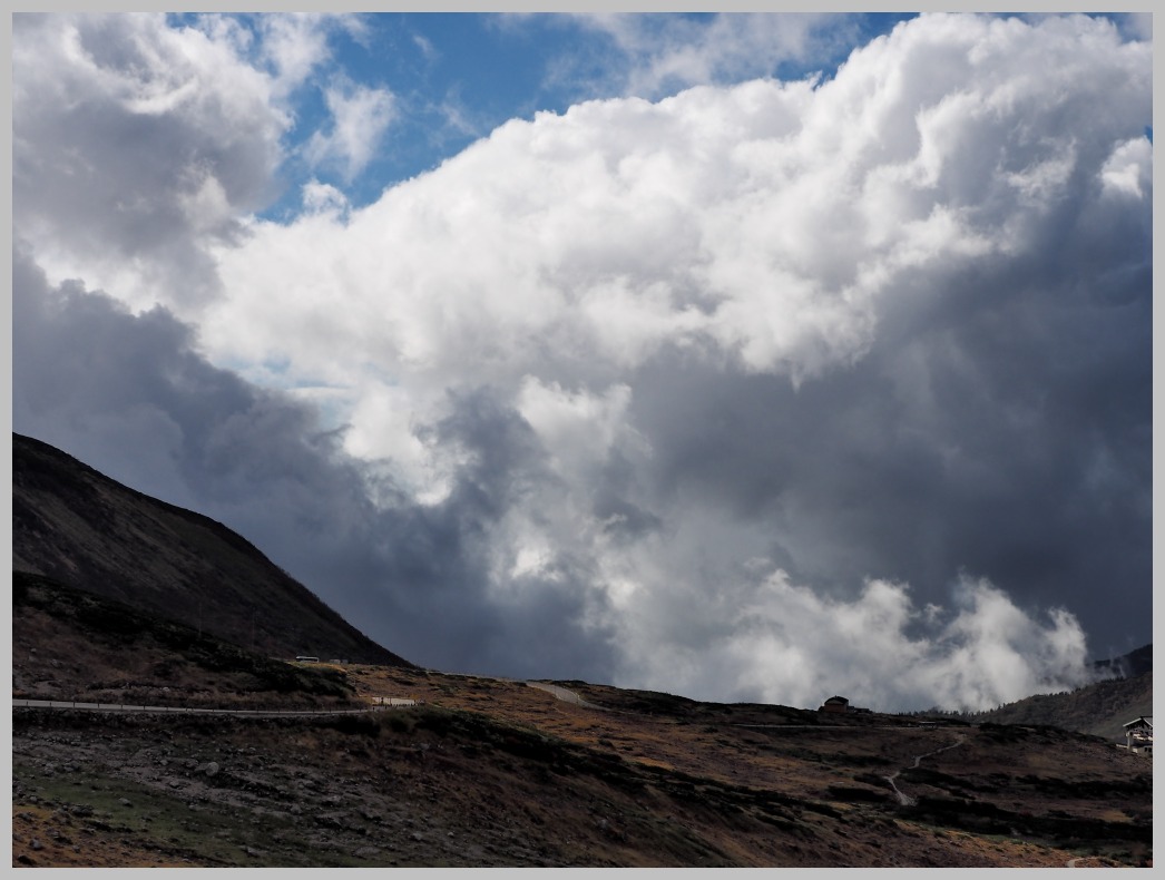 黒部立山アルペンルート‐５　　　083）　　　 - 趣味の写真　～OLYMPUS E-M1X、E-M1MarkⅢ＆Ⅱ、PenF、iPhone12～