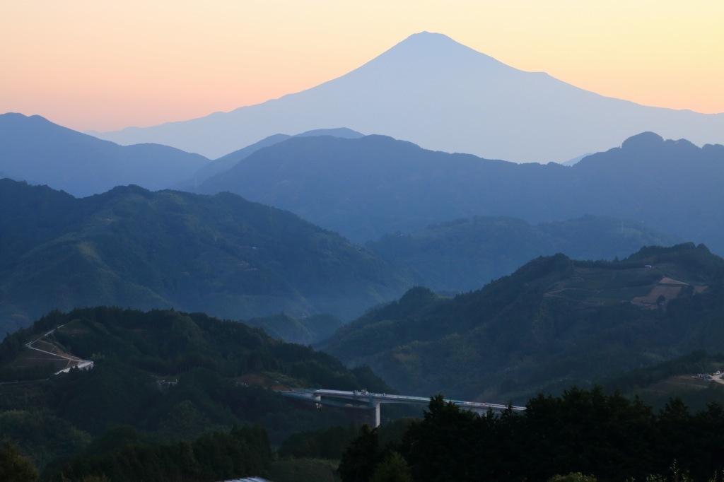 a0188405_14354100.jpg