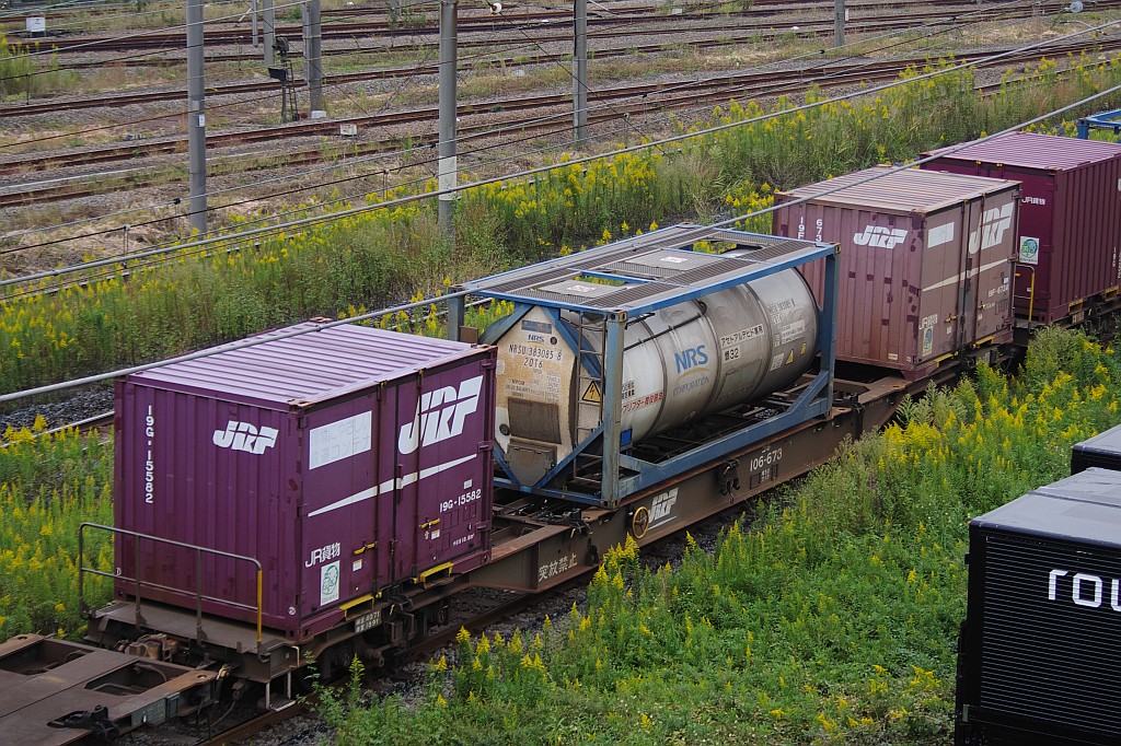 f0203926_2253520.jpg