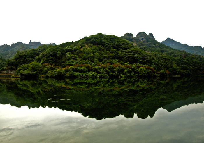 f0315034_12024696.jpg