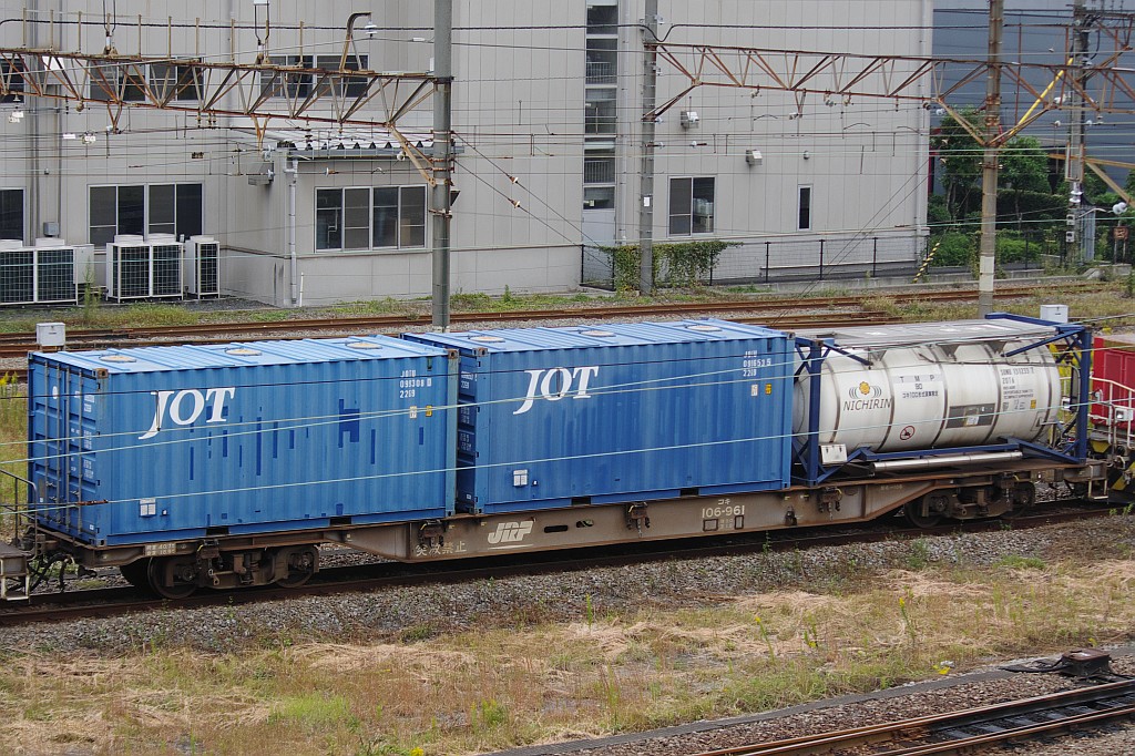 f0203926_23455266.jpg