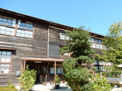f0054677_08420898.jpg