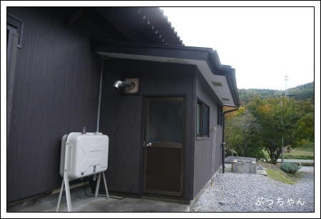 f0353990_08485575.jpg