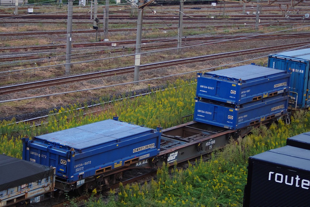 f0203926_2343022.jpg