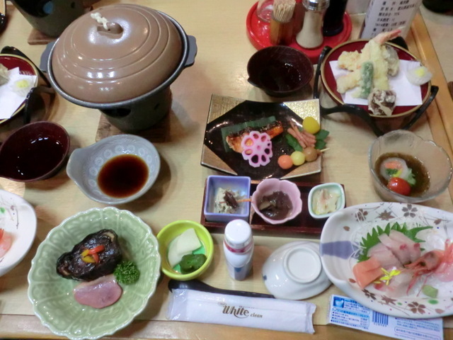 f0208760_09351943.jpg